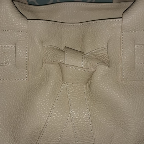 Genuine Leather Handbag - Picture 4 of 8